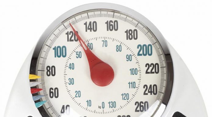 Salata cu mere şi spanac – salata sub 90 calorii