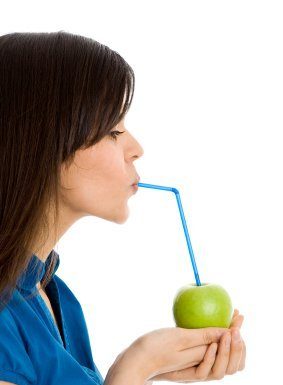 Suc de mere si pere pentru detoxifiere