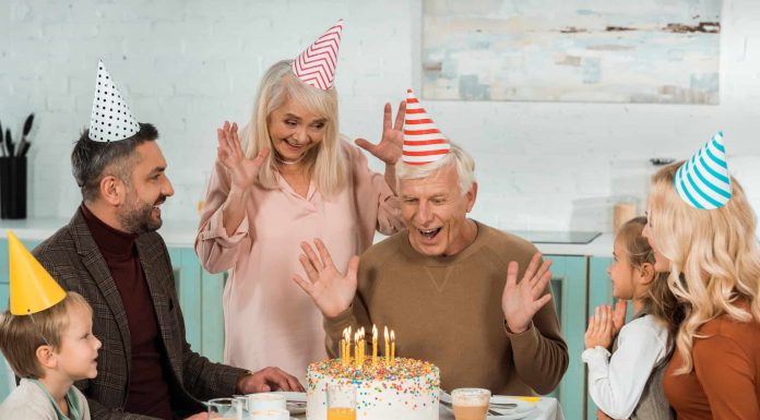 20+ de mesaje si urari dragute de impartasit cu tatal tau de ziua lui