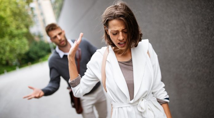 Renuntarea la cineva pe care-l iubesti, il va face sa se intoarca la tine?